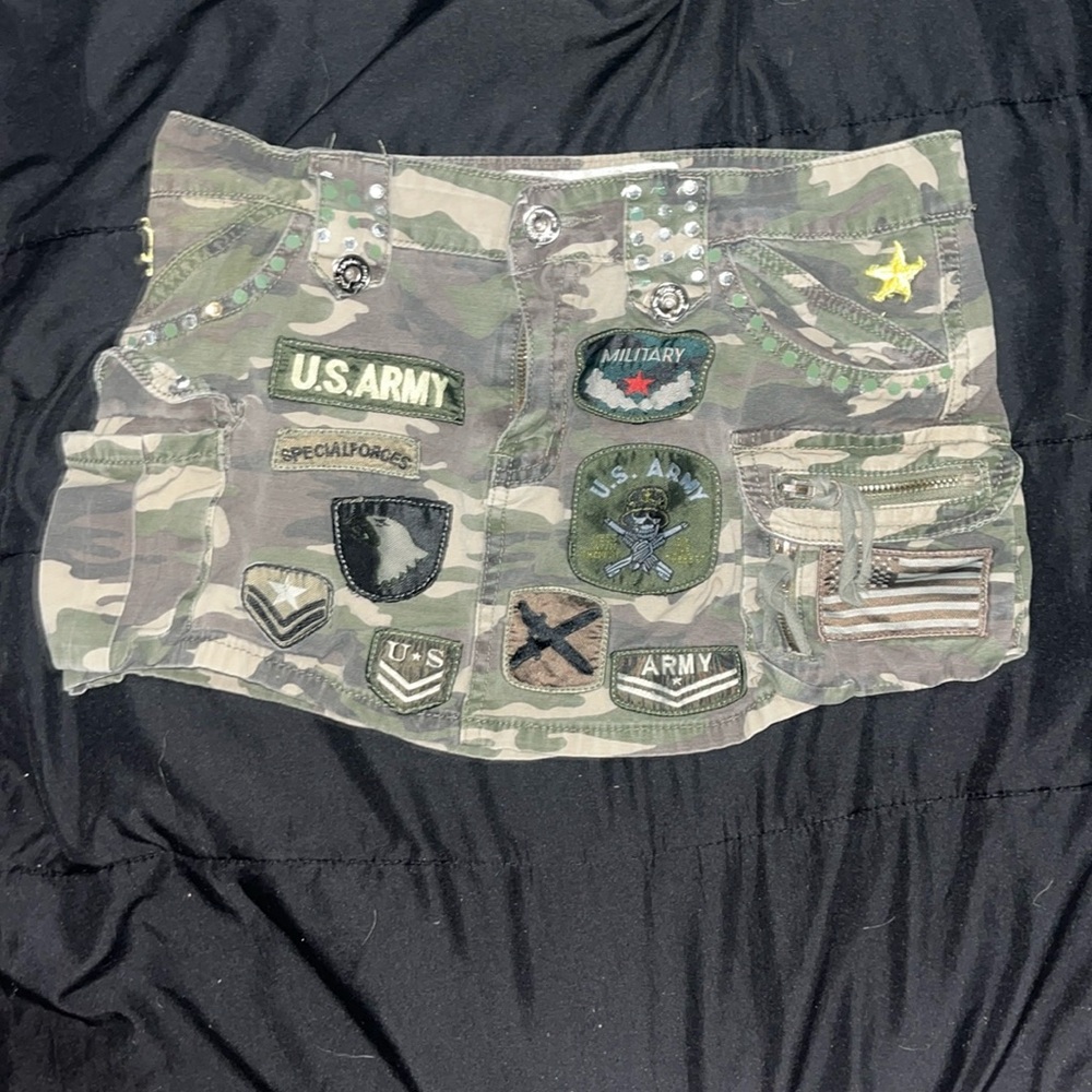 Army Skirt
small